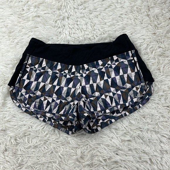 Lululemon Hot Cheeks Short Stained Glass Love Neutral Blush Black - Picture 1 of 5